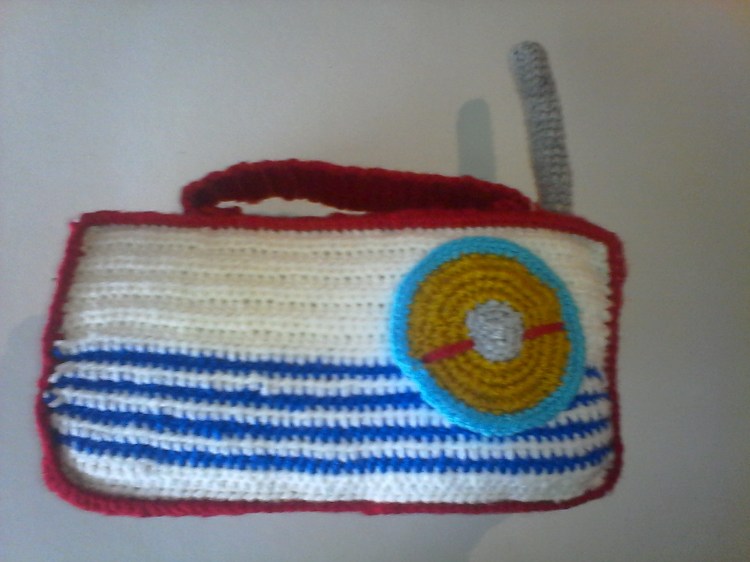Radio en crochet-crochetfiletcreation