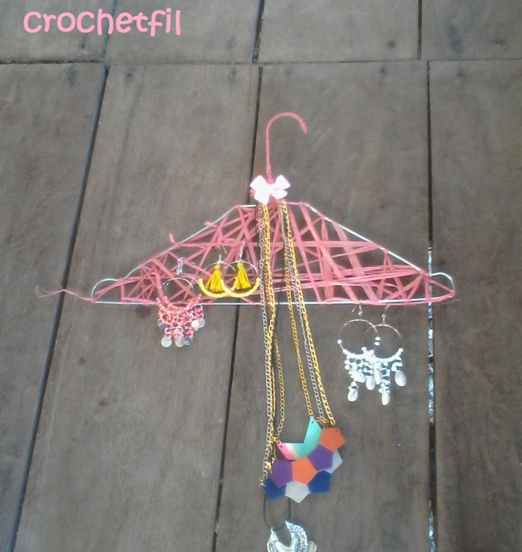 crochetfil porte bijoux