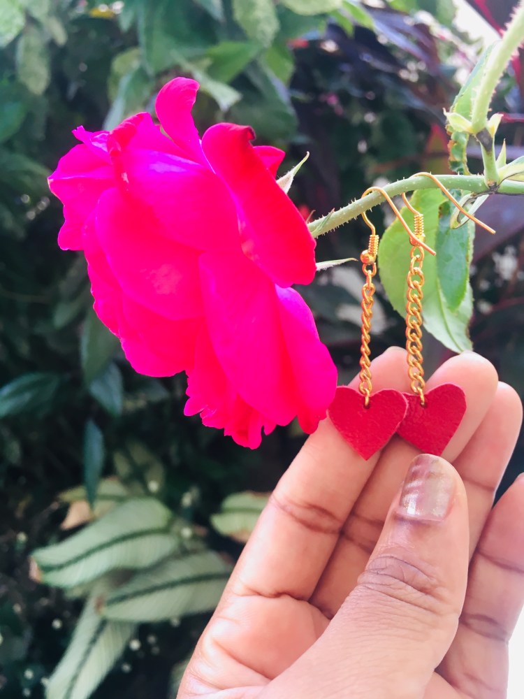 DIY-pendants-coeur-en-cuir-lubiesdefilles0